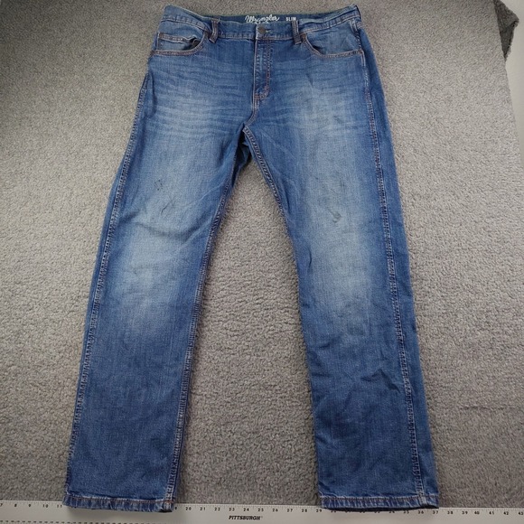 Wrangler Other - Wrangler Retro Slim Straight Jeans Mens 38x31 Blue Denim Workwear Western Rodeo